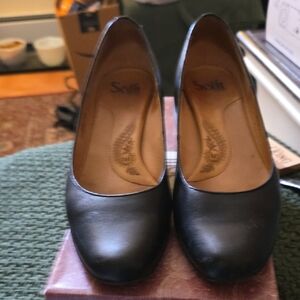 Sofft Black Leather Heels